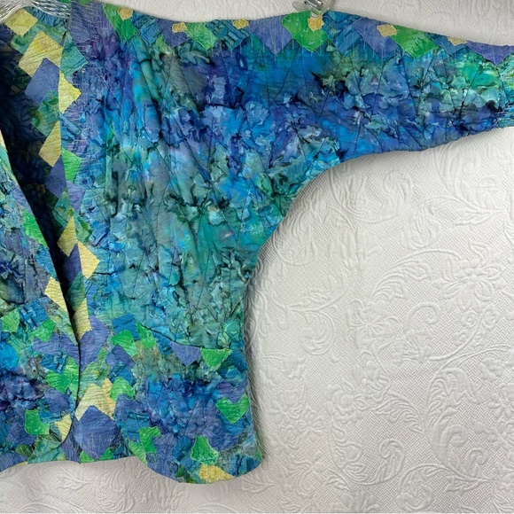 Handmade OOAK Reversible Batik Quilted Jacket - Picture 10 of 14